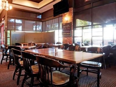 Hotel Hampton & By Hilton Langley-surrey 3*
